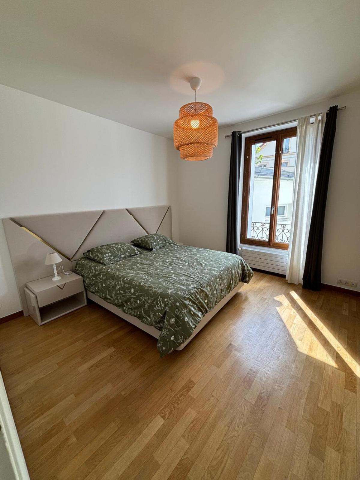 Appartement 2 Chambres Dans Une Belle Maison A Proximite De Paris Asnières Eksteriør billede